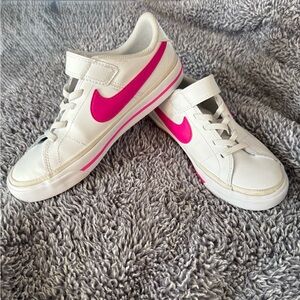 Excellent Condition! Nike Court Legacy Little Kids Shoes-Size 3Y